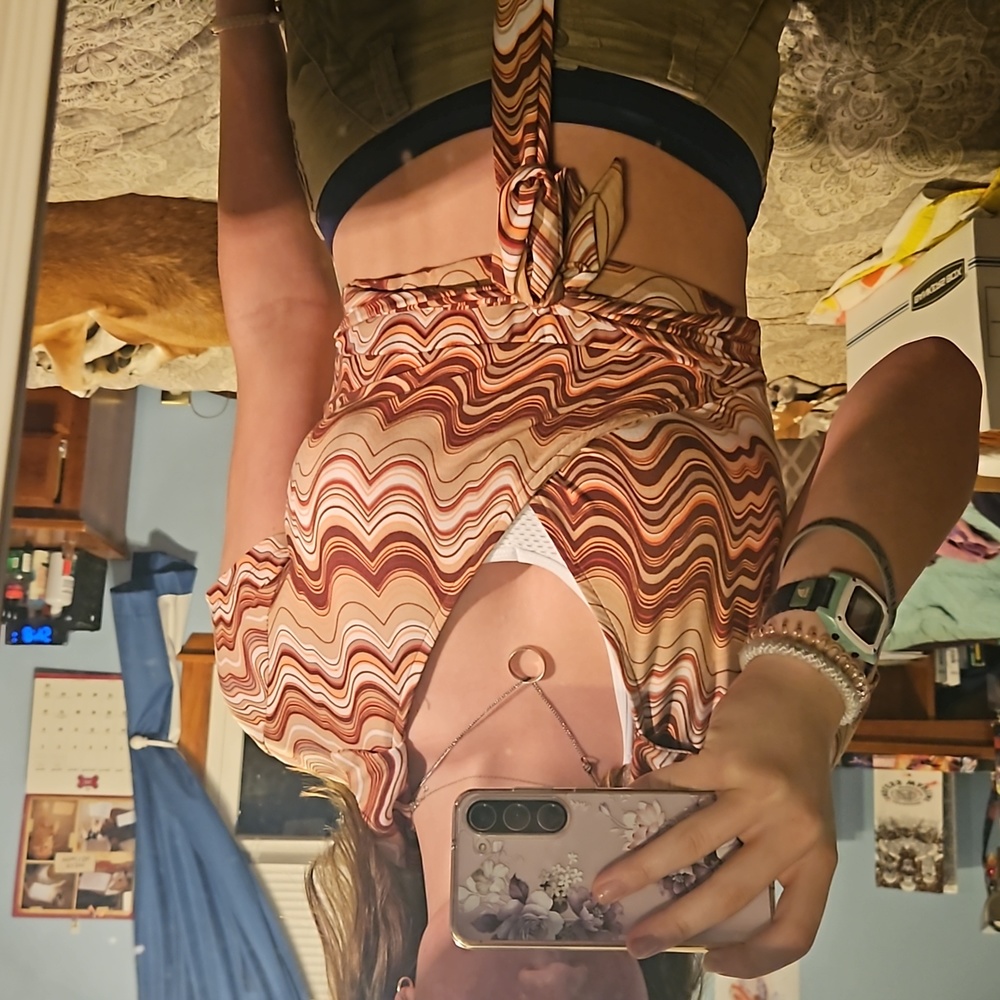 Patterned crop top